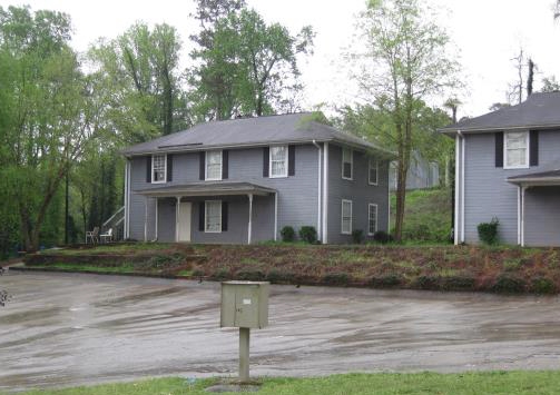 White Oak Crossing in Decatur, GA - Foto de edificio