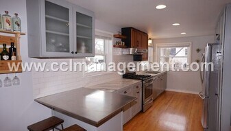 501 W Dean Ave in Monona, WI - Building Photo