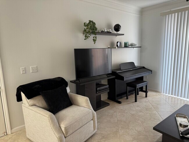 3106 Myrtlewood Cir E in Palm Beach Gardens, FL - Foto de edificio - Building Photo