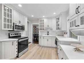 4848 Ewing Ave S in Minneapolis, MN - Building Photo - Building Photo