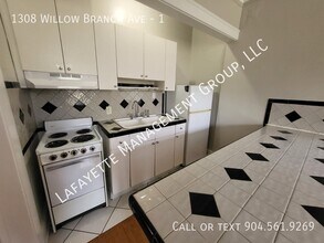 1308 Willow Branch Ave in Jacksonville, FL - Building Photo - Building Photo