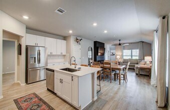 14810 Archer Ct in Montgomery, TX - Building Photo - Building Photo