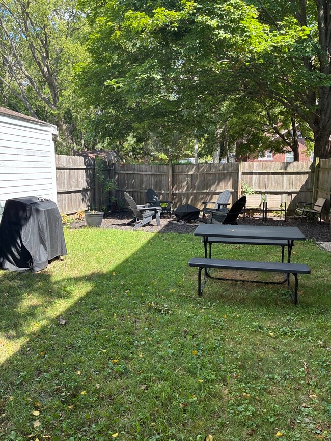 501 W Columbia Ter, Unit 3
