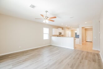 4887 S 245th Ln in Buckeye, AZ - Foto de edificio - Building Photo