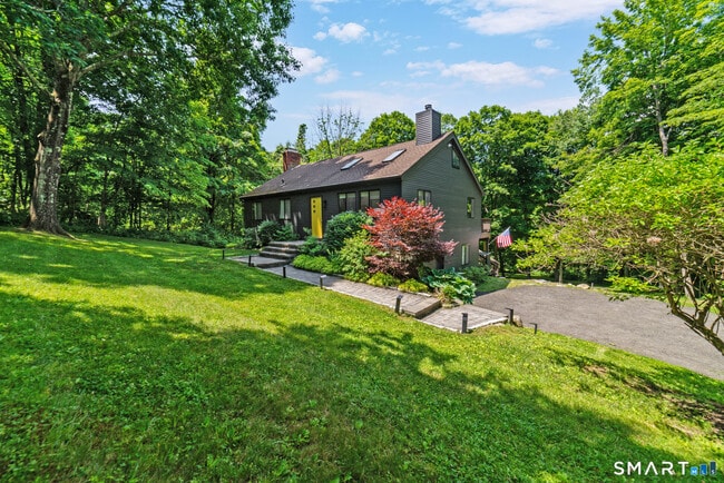 property at 3 Burnett Rd