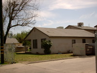 Oak Village in Visalia, CA - Foto de edificio - Building Photo