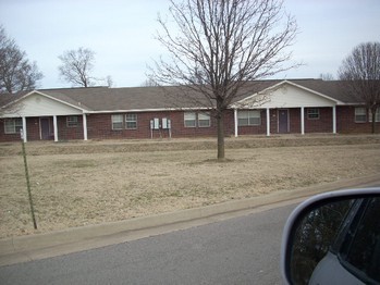 College Heights Apartments in Huntsville, AR - Building Photo