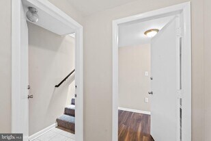 1606 Opus Ave in Capitol Heights, MD - Building Photo