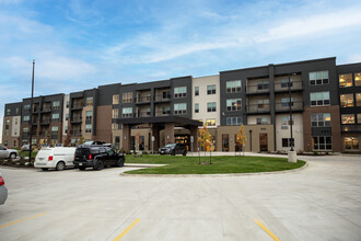 Attivo Trail Ankeny in Ankeny, IA - Building Photo - Building Photo