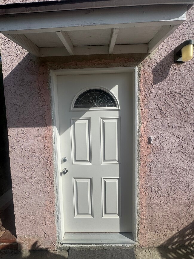 9548 Gerald Ave, Unit 2