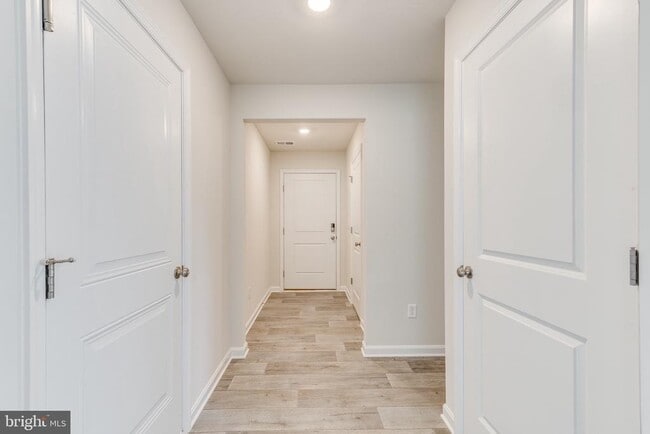 property at 5221 Crooked Ln