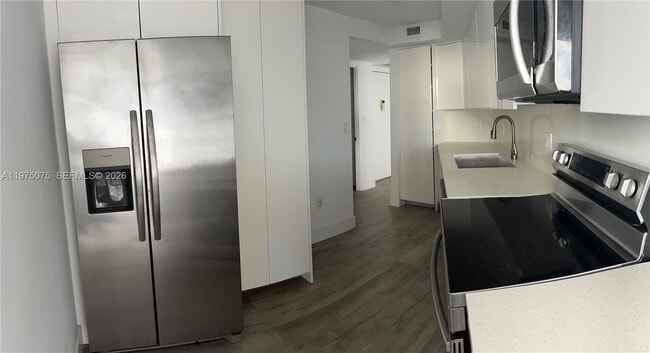 6921 Environ Blvd in Lauderhill, FL - Building Photo - Building Photo