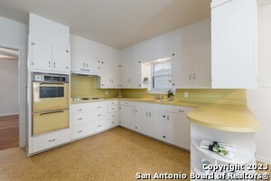 465 S Guenther Ave in New Braunfels, TX - Building Photo - Building Photo