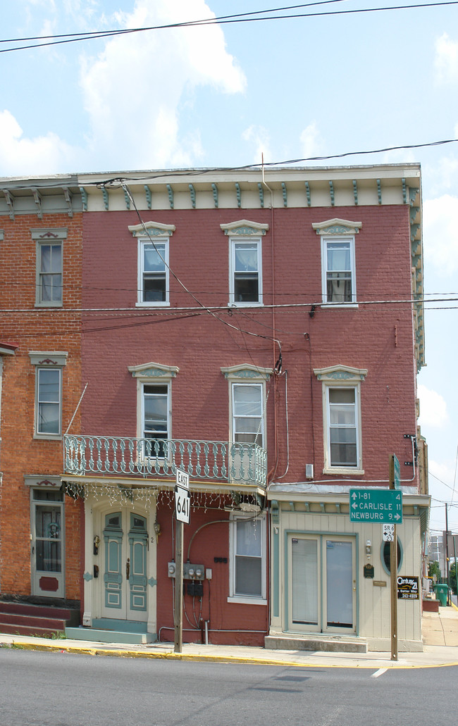 2 E Main St in Newville, PA - Building Photo - Building Photo