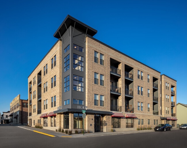 Hoff Mall and Hoff Apartments in Mount Horeb, WI - Building Photo - Building Photo