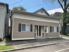 201 12th St in Knoxville, TN - Building Photo