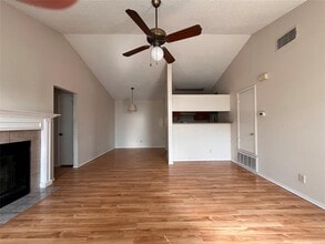 433 Sailmaster St in Lakeway, TX - Building Photo - Building Photo