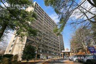 5911 Edsall Rd in Alexandria, VA - Building Photo