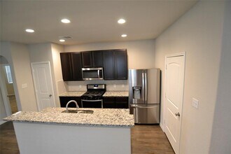 2123 Ethan Dr in Conroe, TX - Building Photo - Building Photo