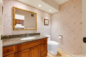 1487 Hiikala Pl in Honolulu, HI - Building Photo - Building Photo
