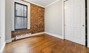 200 Stanton St in New York, NY - Building Photo - Building Photo
