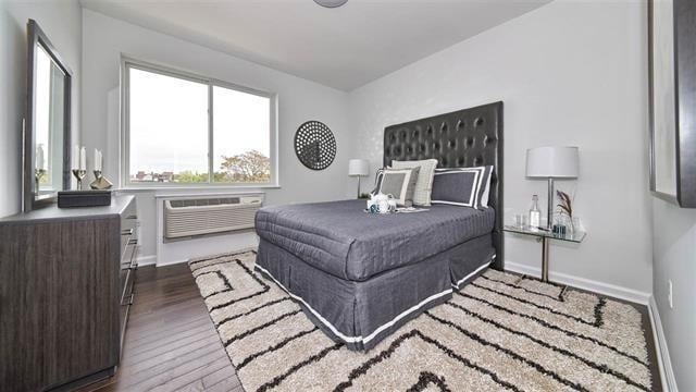 304 BROADWAY in Bayonne, NJ - Building Photo - Building Photo