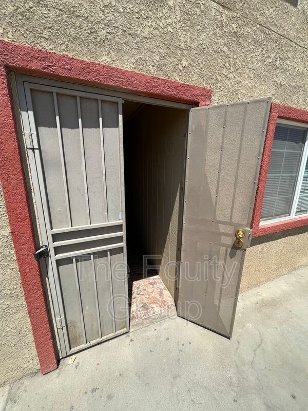 32606 Rd 124 in Visalia, CA - Building Photo - Building Photo