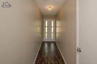 1118 Crescent Ln in Wichita Falls, TX - Building Photo - Building Photo