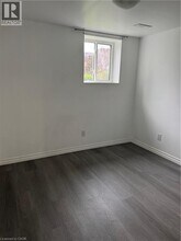 107 Victoria Ave N in Hamilton, ON - Building Photo - Building Photo