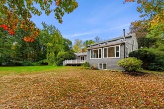 8 Marie Dr in Andover, MA - Building Photo - Building Photo