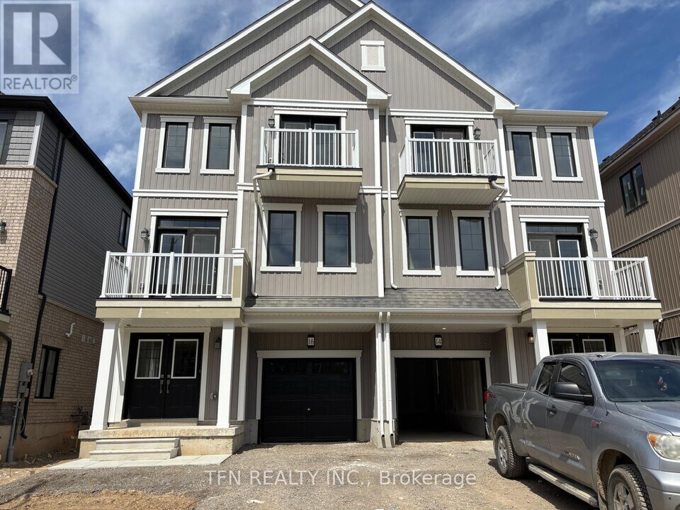 16 ST LAWRENCE Rd in Haldimand, ON - Building Photo