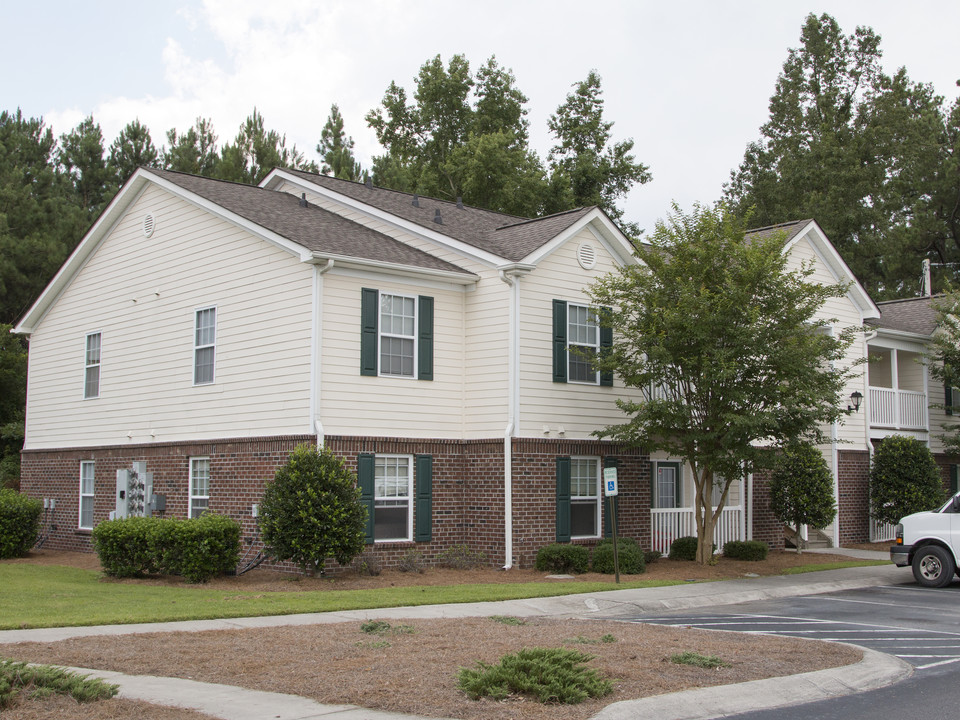 Palmettos Way in Loris, SC - Building Photo