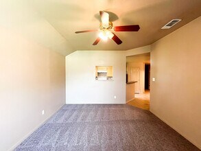 1303 Nicholas Cir in Killeen, TX - Building Photo - Building Photo