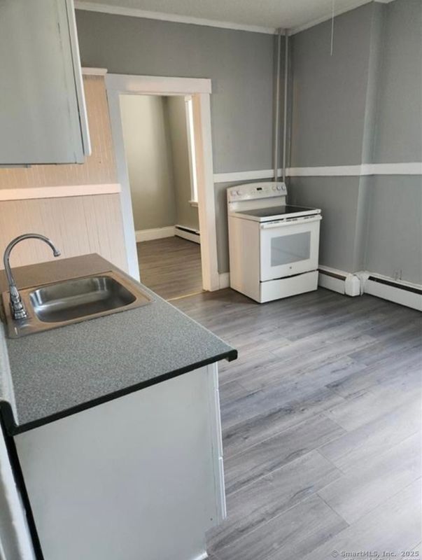 18 S Whitney St in Hartford, CT - Building Photo - Building Photo