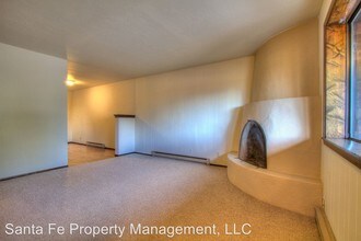 737 Don Diego Ave in Santa Fe, NM - Building Photo - Building Photo