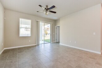 2431 Gold Dust Dr in Minneola, FL - Building Photo - Building Photo