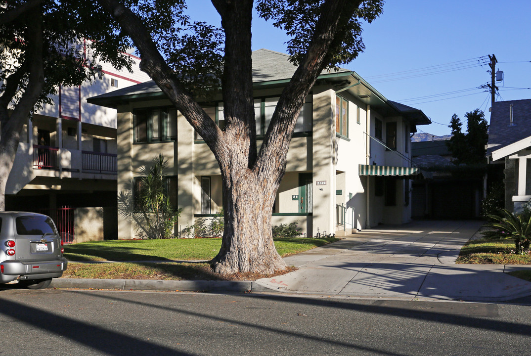 337 W California Ave in Glendale, CA - Building Photo