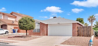 7516 Plaza Taurina Dr in El Paso, TX - Building Photo