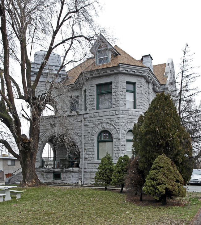 705 E 2700 S in Salt Lake City, UT - Building Photo - Building Photo