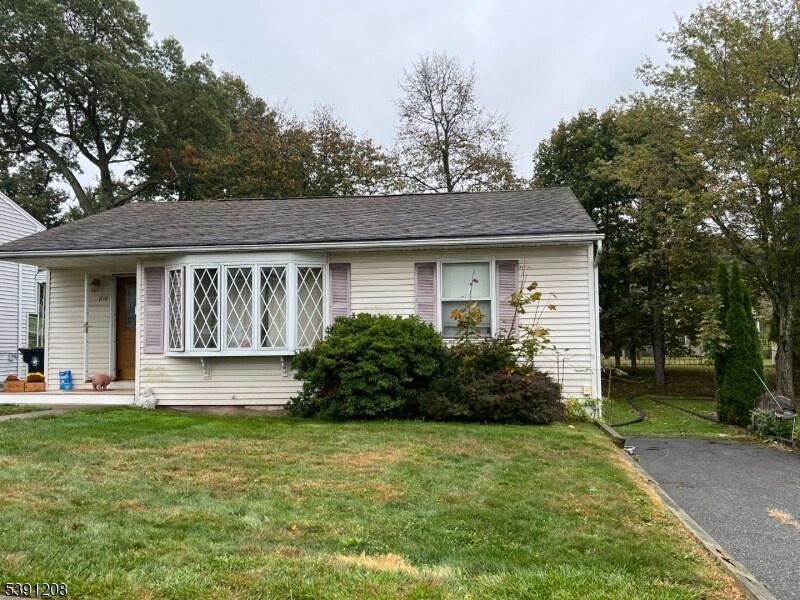 109 Wiltop Rd in Netcong, NJ - Building Photo