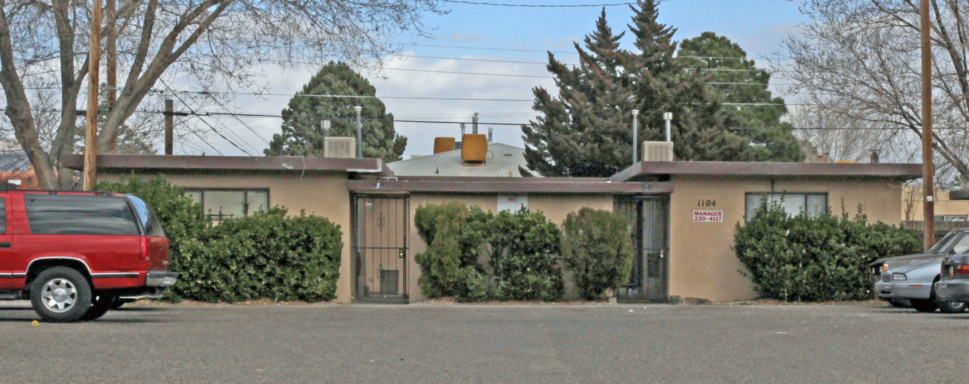 Casitas De Palomas in Albuquerque, NM - Foto de edificio