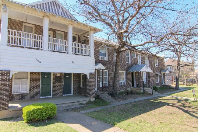 Parkside Apartments in Dallas, TX - Building Photo - Building Photo