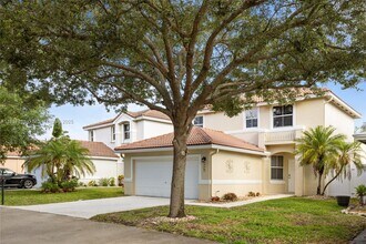 15141 SW 49th St in Davie, FL - Building Photo - Building Photo
