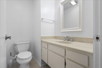 1141 Verdemar Dr in Alameda, CA - Building Photo - Building Photo