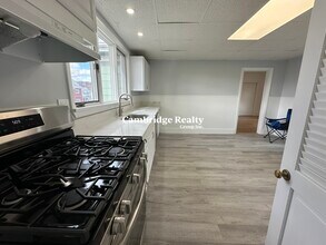 44 Watts St, Unit 2 in Malden, MA - Building Photo - Building Photo