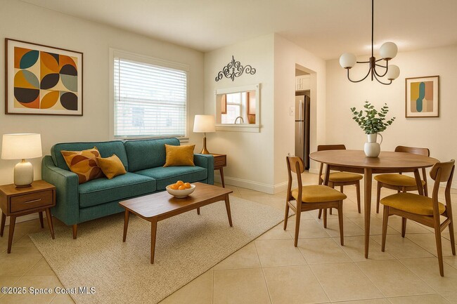 5600 N Banana River Blvd in Cocoa Beach, FL - Foto de edificio - Building Photo