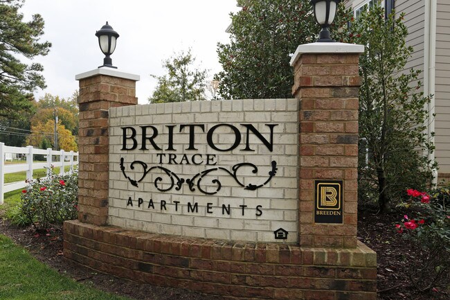 Briton Trace Apartments in Hampton, VA - Foto de edificio - Building Photo
