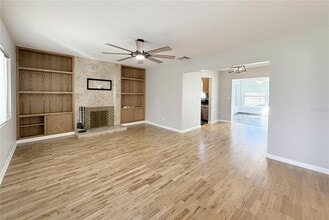 105 N Aurora Ave in Clearwater, FL - Building Photo - Building Photo