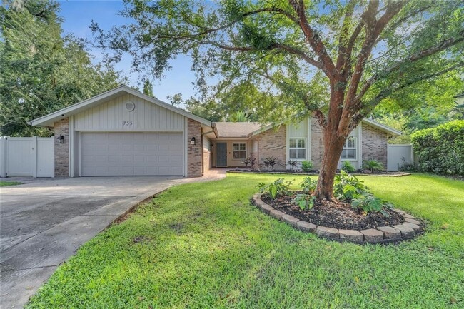 property at 755 Oak Terrace