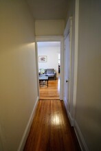 294 Harvard St, Unit 5 in Cambridge, MA - Building Photo - Building Photo